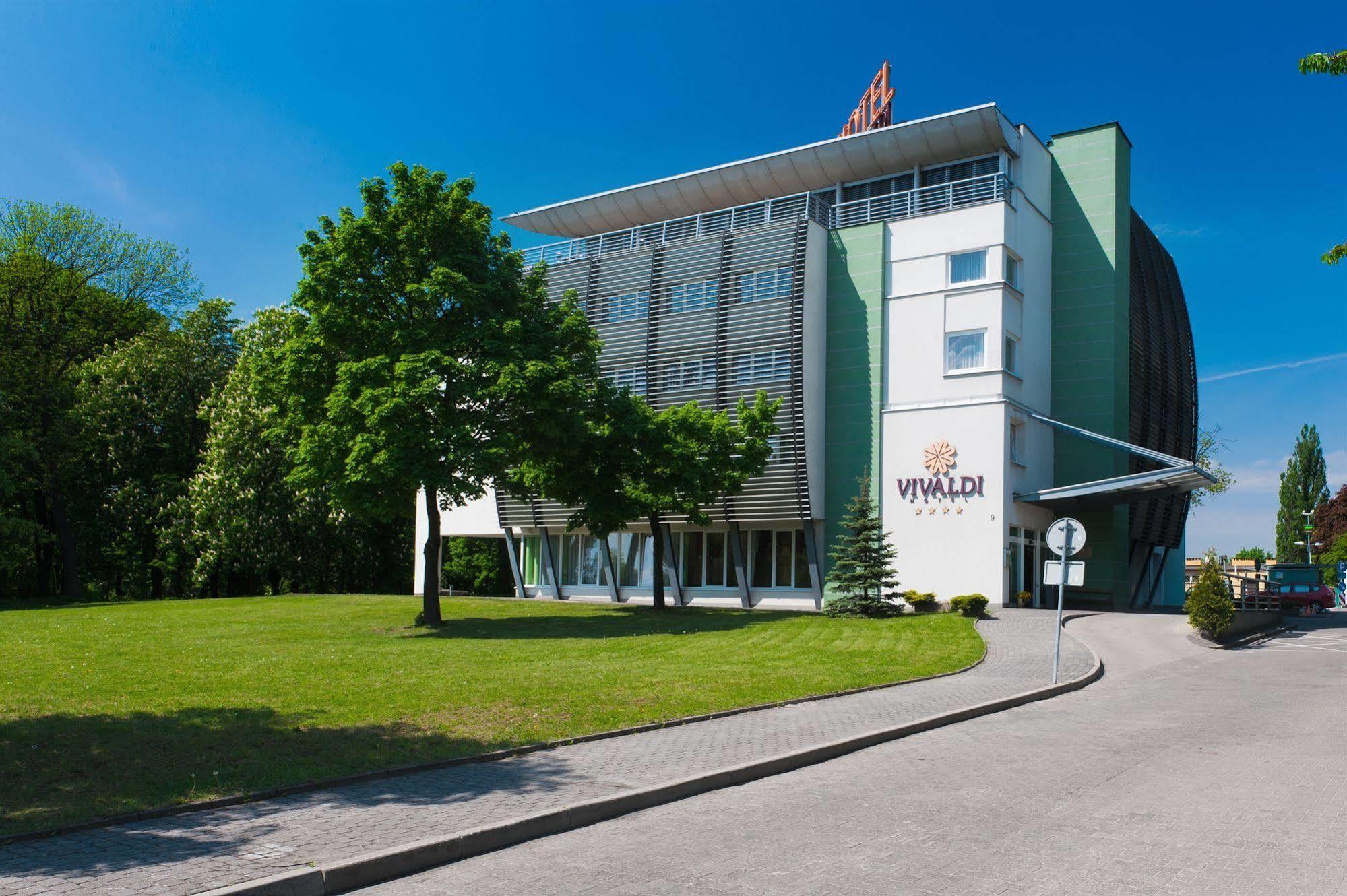 Hotel Vivaldi Poznan Exterior foto
