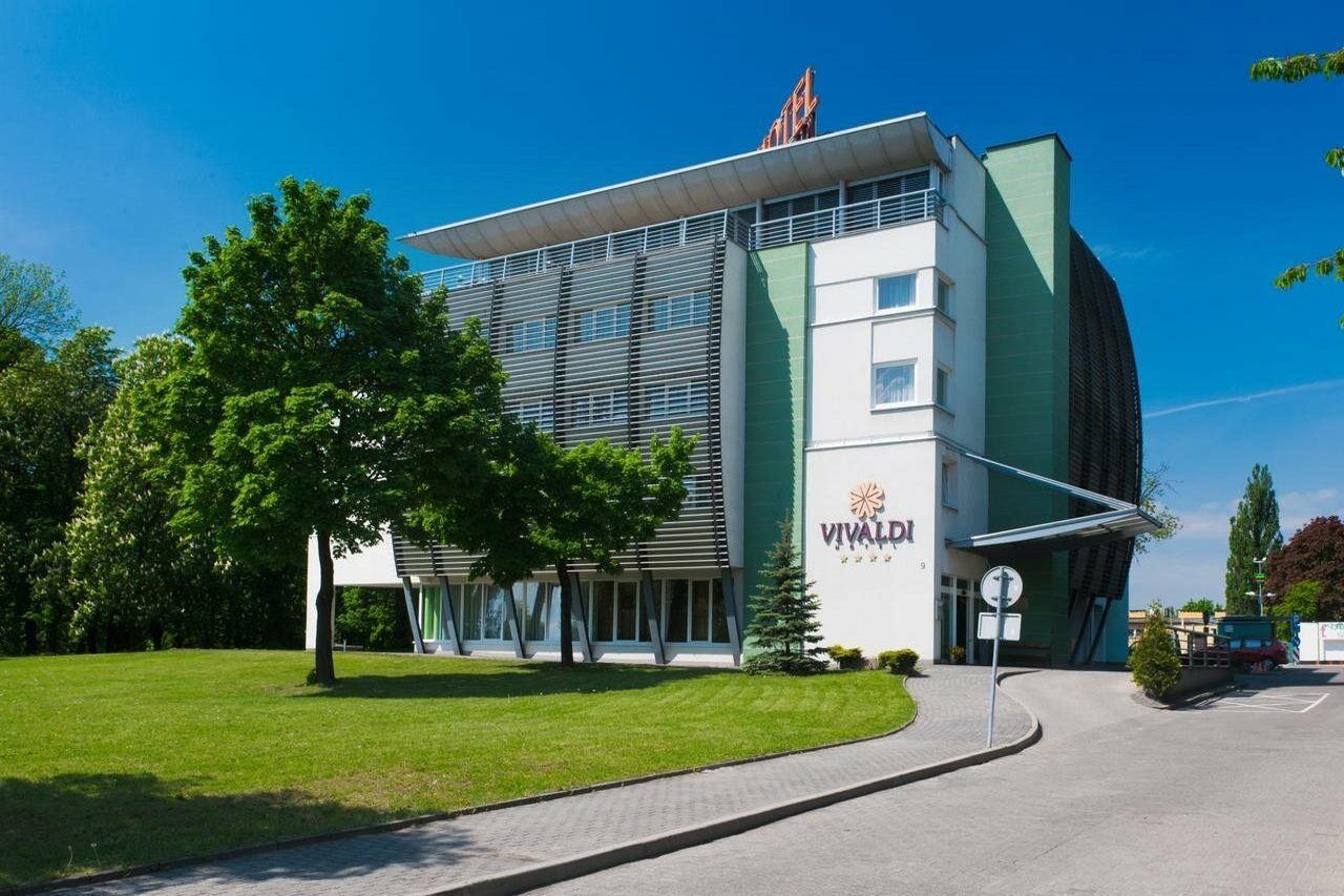 Hotel Vivaldi Poznan Exterior foto